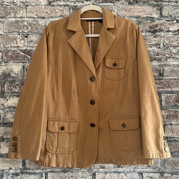 Relativity Jackets & Blazers - Tan Button-Up jacket, cute metal buttons and stitching detail, excellent cond🌸